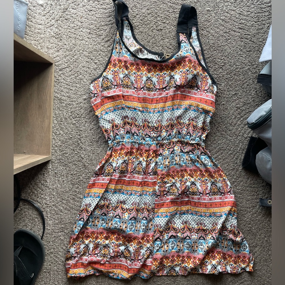 Women’s Juniors Ruched Dress Bohemian size large - Picture 2 of 2